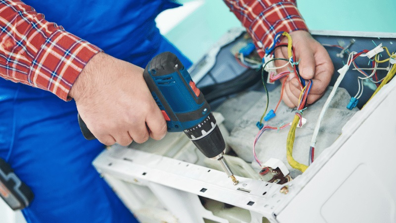 Dilovası Maytag Maytag çamaşır makinesi kart tamiri – Su almama arızası orijinal parça ile giderildi. - Teknik servis örneği
